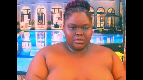 ebonyhotbuns4u2luv online show from August 5, 2026, 6:33 pm