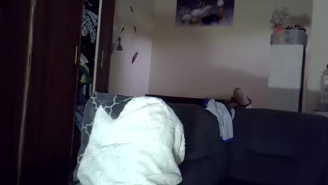 ebonykiki online show from December 14, 2025, 4:51 am