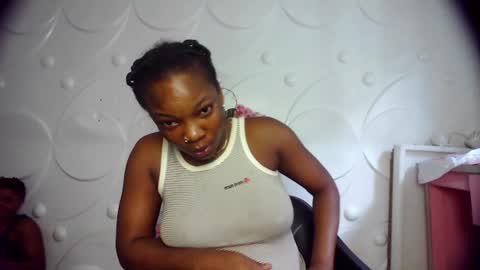 ebonykissxx online show from June 15, 2026, 10:39 am
