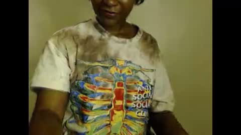 ebonylolo online show from December 28, 2024, 2:43 am