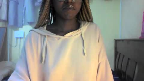 Ebonymuse2 online show from April 27, 2026, 8:51 pm