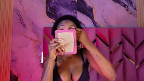 ebonyndsavage online show from March 3, 2026, 7:53 pm