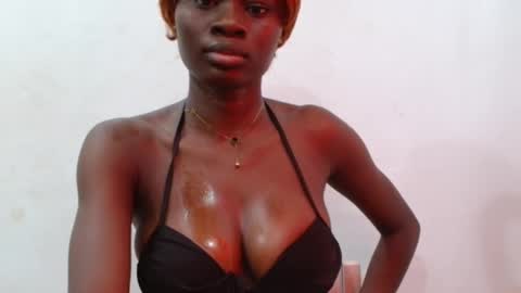 queen online show from March 8, 2026, 6:12 pm