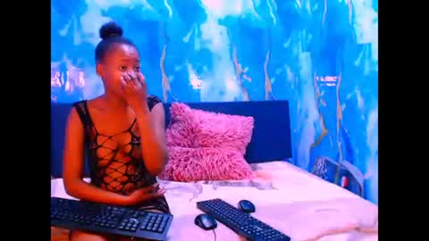 ebonypretty4u online show from October 20, 2025, 5:30 am