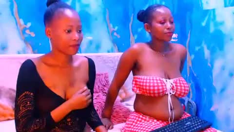 ebonypretty4u online show from October 25, 2025, 7:16 am