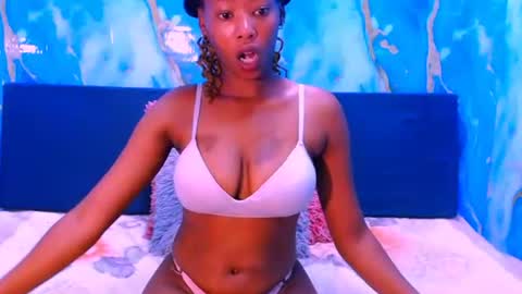 ebonypretty69 online show from February 5, 2026, 6:51 am