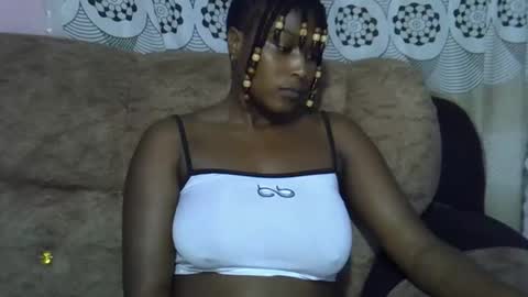 pretty online show from May 12, 2026, 9:34 pm