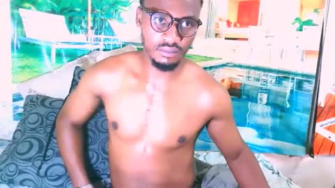 ebonytiger69 online show from December 5, 2025, 10:57 am