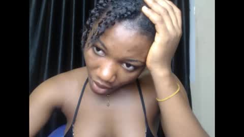 Snapshot of ebonyxxbae chatting on October 18, 2025, 10:43 pm ebonyxxbae online show from October 18, 2025, 10:43 pm