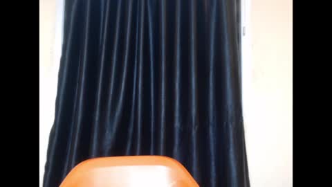 ebonyxxbae online show from May 10, 2026, 12:16 am