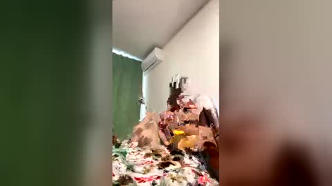 AliceTurner online show from February 9, 2026, 8:40 am