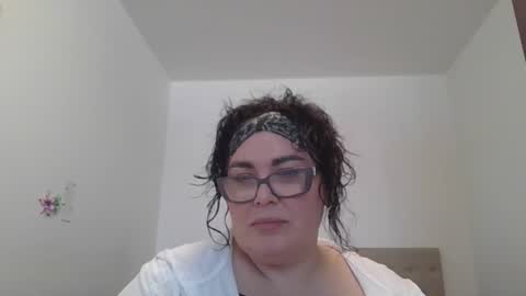 echo_dust online show from April 14, 2026, 8:31 am