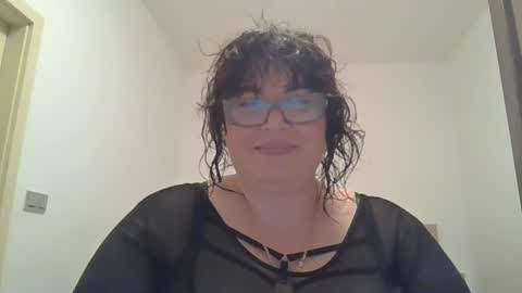 echo_dust online show from April 18, 2026, 7:51 pm