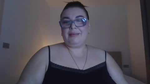 echo_dust online show from May 27, 2026, 4:04 pm