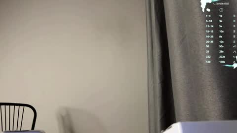 Mia online show from March 22, 2026, 4:21 pm