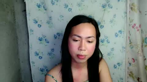 Snapshot of eddfox001 chatting on May 14, 2026, 1:40 pm eddfox001 online show from May 14, 2026, 1:40 pm