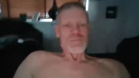 eddie4767 online show from November 16, 2025, 9:37 am