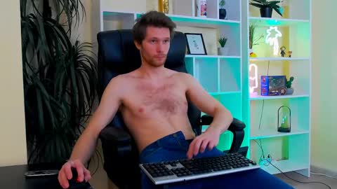 eddie_baker online show from April 13, 2026, 8:25 pm