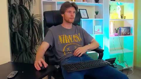 eddie_baker online show from July 20, 2026, 11:07 pm