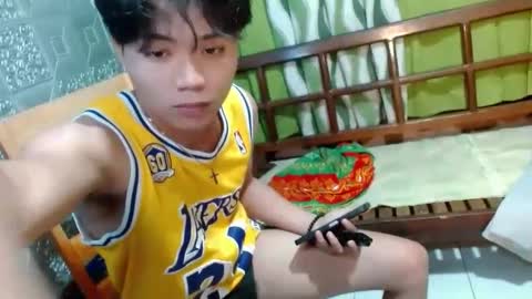 edelcum_xx online show from February 16, 2025, 12:32 pm
