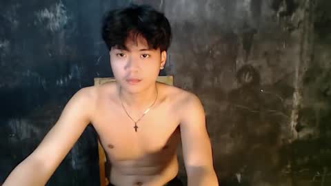 edelcum_xx online show from September 11, 2025, 3:06 am