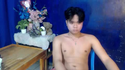 edelcum_xx online show from January 8, 2026, 1:52 am