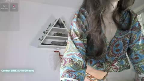 Eden Heaven online show from June 7, 2026, 3:43 am