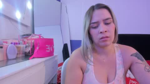 Snapshot of eden_paradise_ chatting on December 8, 2024, 5:11 pm BYANCA online show from December 8, 2024, 5:11 pm