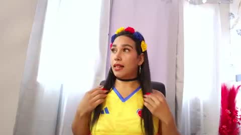 edenivy_lm online show from July 3, 2026, 3:18 pm