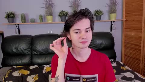 Edgar online show from October 19, 2025, 2:45 am