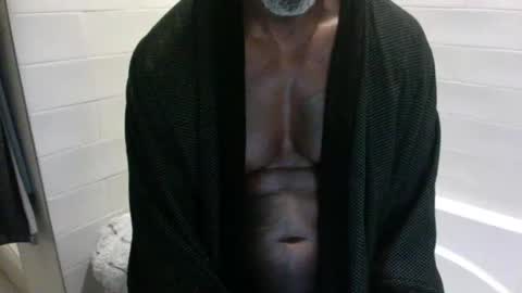 Dad online show from May 3, 2026, 4:18 am
