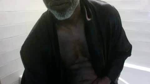 Dad online show from June 9, 2026, 4:02 am