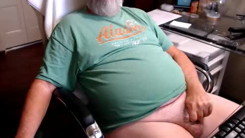 edginginedmonton online show from November 6, 2025, 8:54 pm