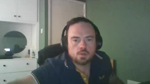 Snapshot of edhead1111434125 chatting on November 9, 2025, 9:40 am edhead1111434125 online show from November 9, 2025, 9:40 am