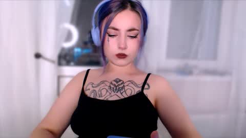 Snapshot of ediefris chatting on October 22, 2025, 10:53 pm fickle demon made of clumps of matter online show from October 22, 2025, 10:53 pm