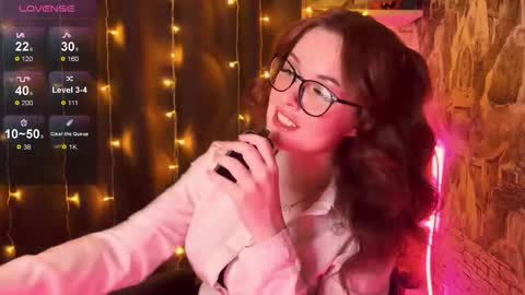 Snapshot of edithafarro chatting on September 9, 2025, 12:21 am Friendly neighbourhoud redhead online show from September 9, 2025, 12:21 am
