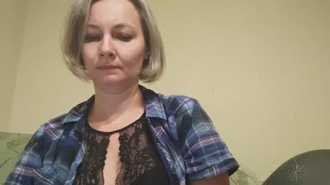 edithmanning online show from December 10, 2024, 4:17 pm