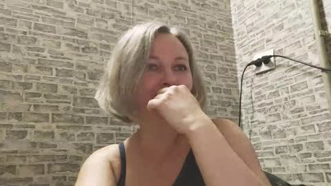 edithmanning online show from February 5, 2025, 2:48 pm