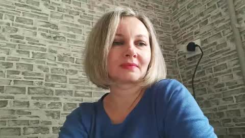 edithmanning online show from February 11, 2025, 6:08 am