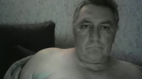 Eddy online show from November 22, 2025, 1:26 am