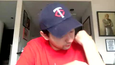Snapshot of edmundfitz75 chatting on April 25, 2026, 5:21 pm EddieFitz75 online show from April 25, 2026, 5:21 pm