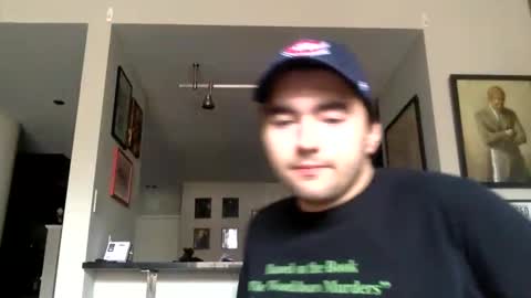 Snapshot of edmundfitz75 chatting on April 26, 2026, 6:16 pm EddieFitz75 online show from April 26, 2026, 6:16 pm