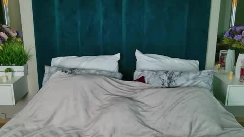 ednadavis online show from April 30, 2026, 5:58 am