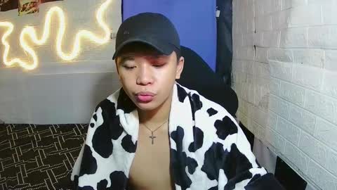 urasian chub online show from November 29, 2025, 9:45 am