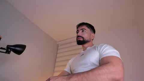 Snapshot of edrick_walton chatting on September 27, 2025, 12:32 pm edrick online show from September 27, 2025, 12:32 pm