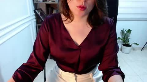 eduard_amun online show from May 13, 2026, 4:04 pm