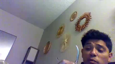 eduardo0084 online show from January 2, 2025, 3:15 am