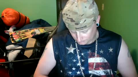 edwardaims_2please online show from July 5, 2026, 5:03 am