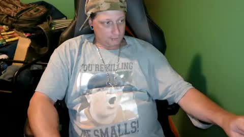 edwardaims_2please online show from July 5, 2026, 6:26 pm