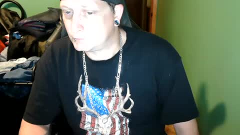 edwardaims_2please online show from July 26, 2026, 9:00 pm